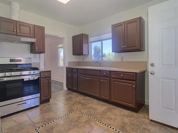 3320 Orange Avenue, San Diego CA 92104