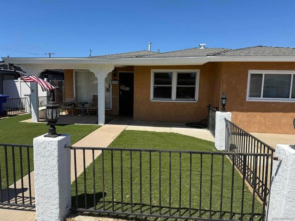 6310 Thorn St, San Diego CA 92115