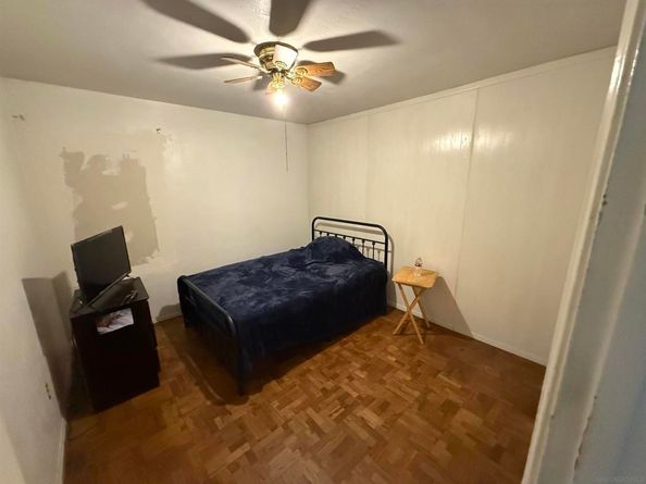 6310 Thorn St, San Diego CA 92115