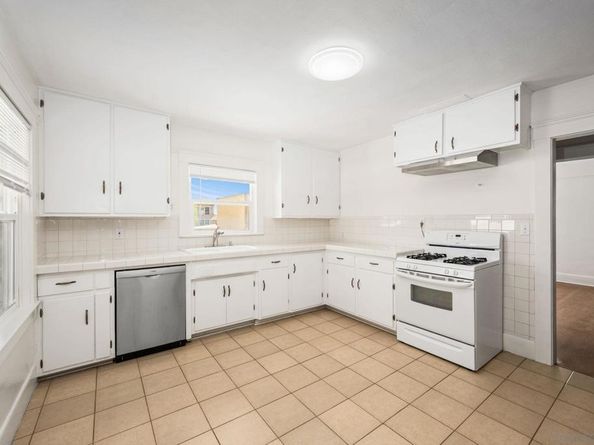 2445 47 A Street, San Diego CA 92102