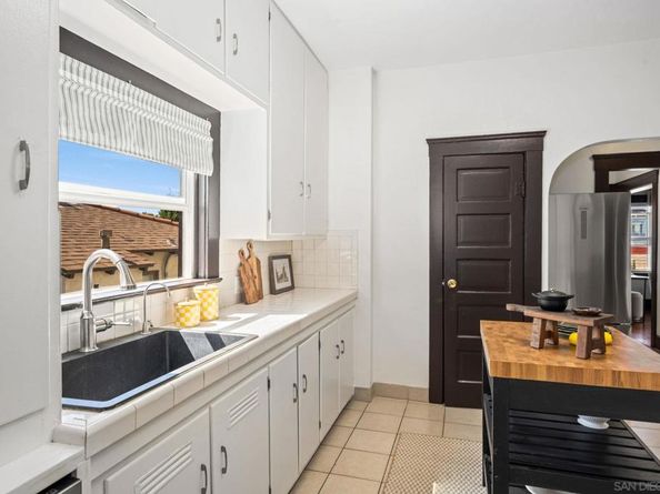 2445 47 A Street, San Diego CA 92102