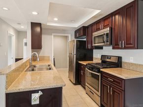 552 Canyon Dr 29, Oceanside CA 92054