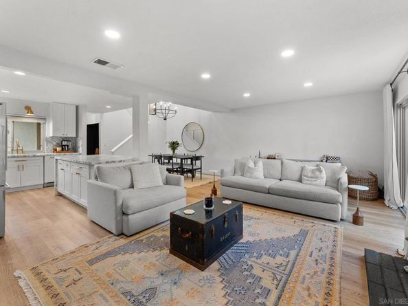 10280 Caminito Rio Branco, San Diego CA 92131