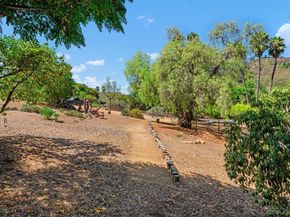 4744 Resmar Rd, La Mesa CA 91941