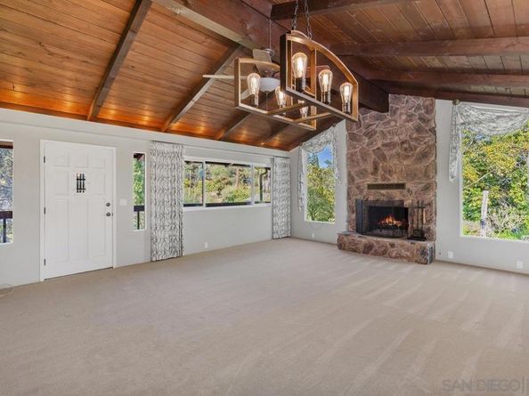 4744 Resmar Rd, La Mesa CA 91941