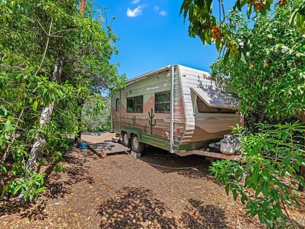 4744 Resmar Rd, La Mesa CA 91941