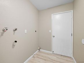 7427 Kamwood St, San Diego CA 92126