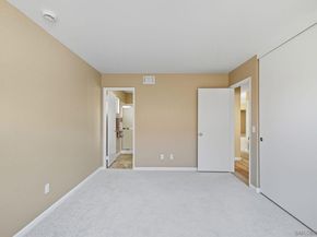 7427 Kamwood St, San Diego CA 92126