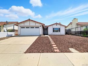 7427 Kamwood St, San Diego CA 92126