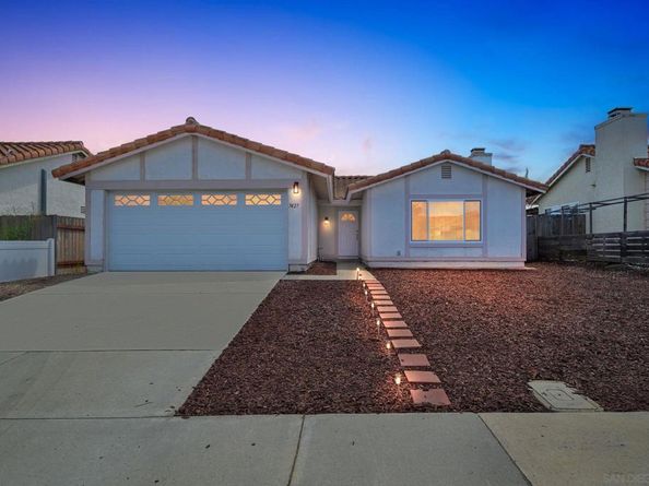 7427 Kamwood St, San Diego CA 92126