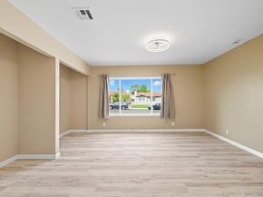 7427 Kamwood St, San Diego CA 92126