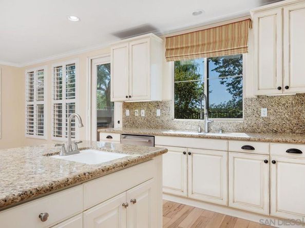 7551 Delfina, San Diego CA 92127