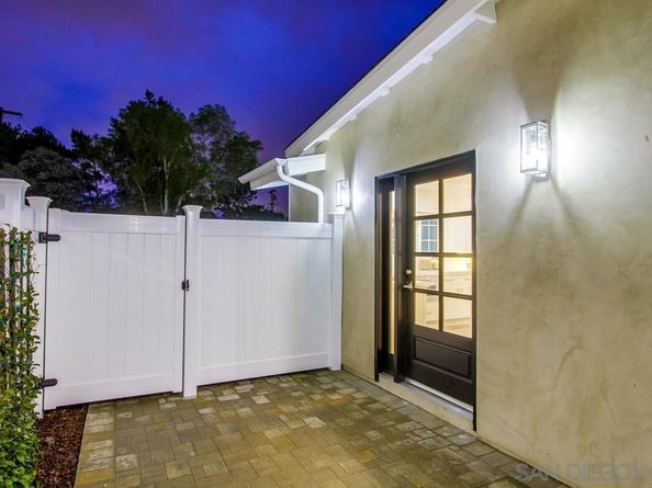 4576 Onondaga Ave, San Diego CA 92117