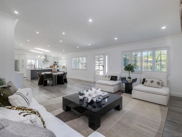 4576 Onondaga Ave, San Diego CA 92117