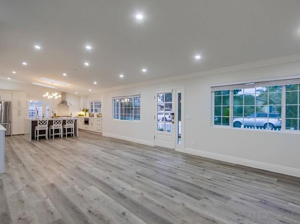 4576 Onondaga Ave, San Diego CA 92117