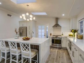 4576 Onondaga Ave, San Diego CA 92117