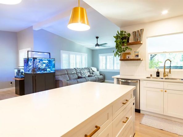 11534 Manzanita Rd, Lakeside CA 92040