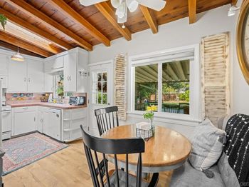 2120 Mountain View Drive