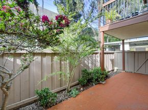 4060 Rosenda Ct 226, San Diego CA 92122