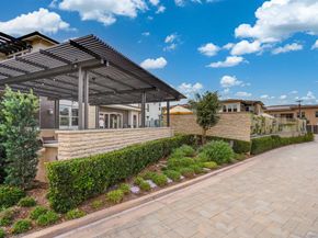 16750 Coyote Bush Dr 108, San Diego CA 92127