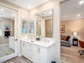 16750 Coyote Bush Dr 108, San Diego CA 92127