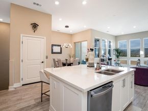 16750 Coyote Bush Dr 108, San Diego CA 92127