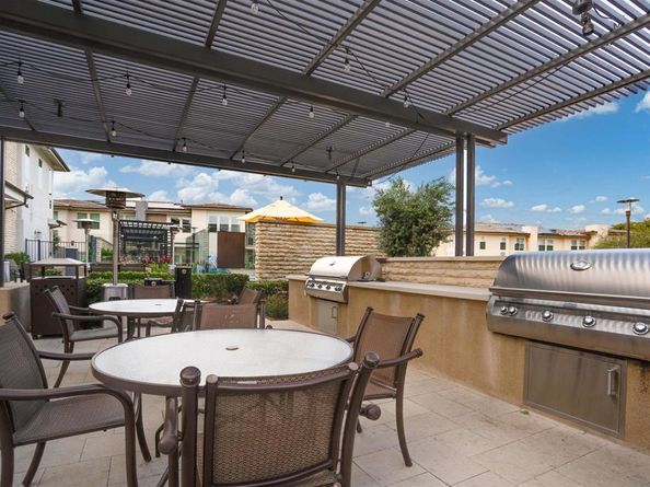 16750 Coyote Bush Dr 108, San Diego CA 92127