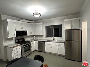 3221 Market Street, Emeryville CA 94608