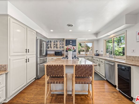 29003 Indian Ridge Court, Agoura Hills CA 91301