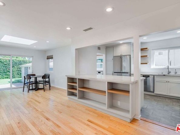 2578 Military Avenue, Los Angeles CA 90064