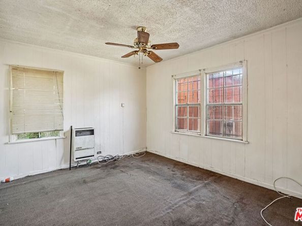 2037 W 64th Street, Los Angeles CA 90047