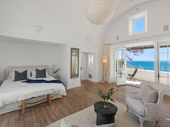 27832 Pacific Coast Highway, Malibu CA 90265