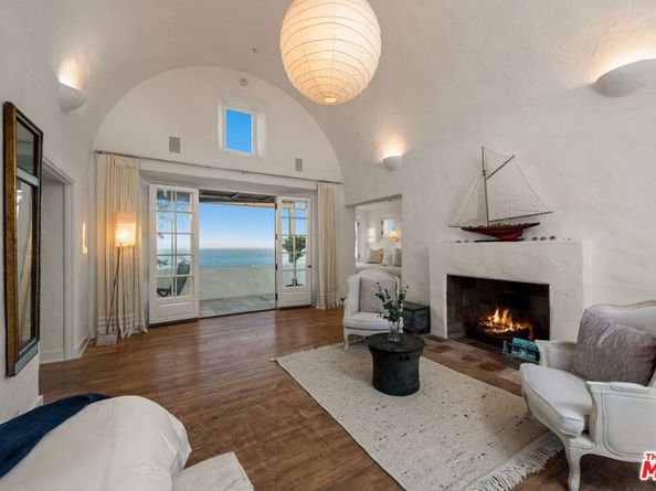 27832 Pacific Coast Highway, Malibu CA 90265