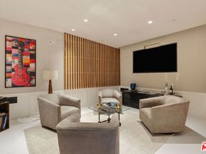 500 Molino Street 101, Los Angeles CA 90013