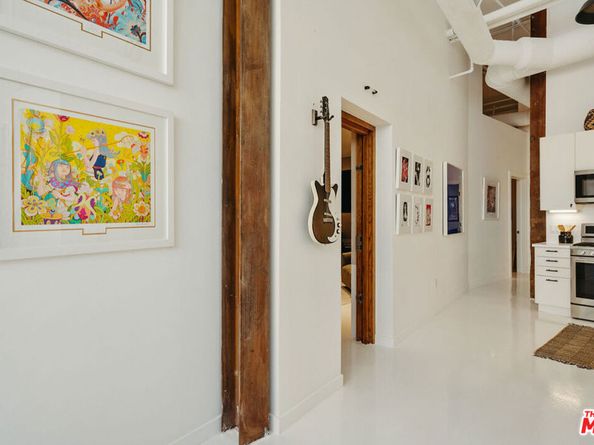 500 Molino Street 101, Los Angeles CA 90013