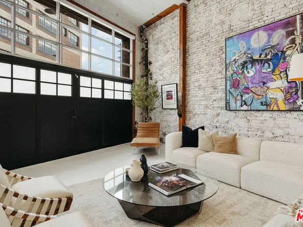 500 Molino Street 101, Los Angeles CA 90013