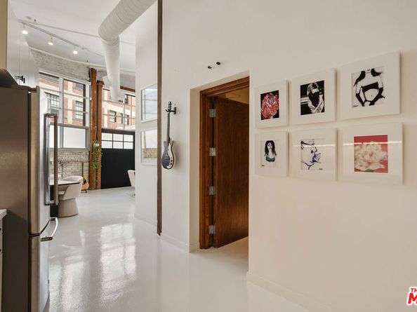 500 Molino Street 101, Los Angeles CA 90013