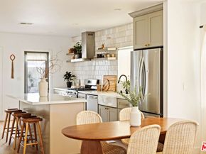 2831 S Corning Street, Los Angeles CA 90034