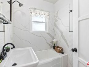 3552 Schaefer Street, Culver City CA 90232