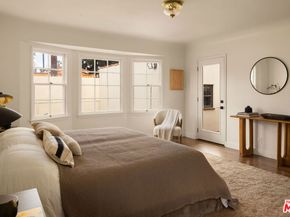 3401 W 41st Street, Los Angeles CA 90008