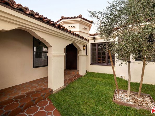 3401 W 41st Street, Los Angeles CA 90008