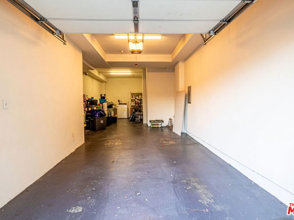 4600 Don Lorenzo Drive 4, Los Angeles CA 90008