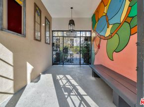 7236 Fountain Avenue 14, West Hollywood CA 90046