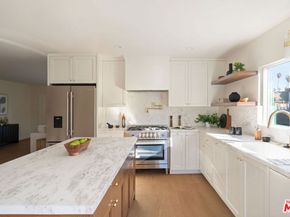 4617 10th Avenue, Los Angeles CA 90043