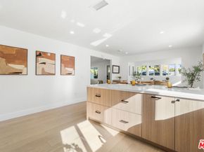 123 N Harvard Boulevard, Los Angeles CA 90004