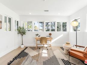 123 N Harvard Boulevard, Los Angeles CA 90004