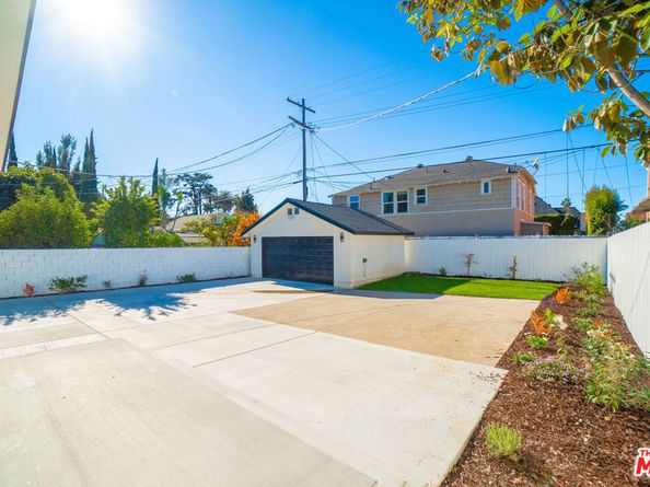 123 N Harvard Boulevard, Los Angeles CA 90004