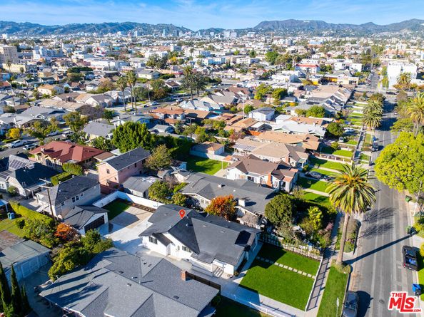 123 N Harvard Boulevard, Los Angeles CA 90004