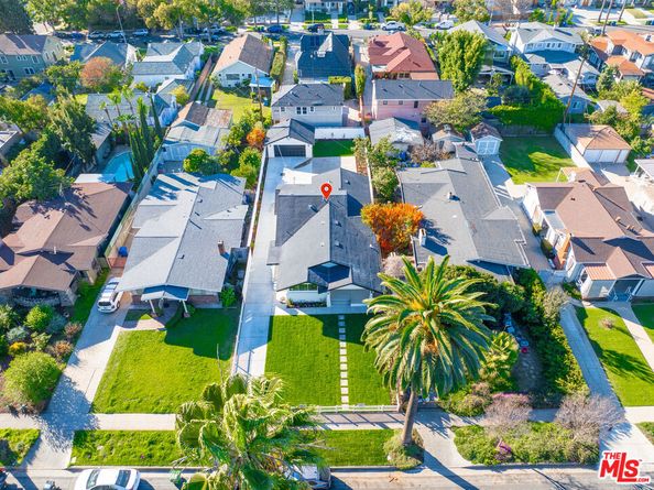 123 N Harvard Boulevard, Los Angeles CA 90004