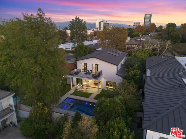 4535 Haskell Avenue, Encino CA 91436